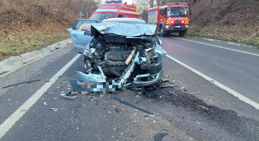 Súlyos közlekedési baleset Maros megyében - Négy sérült, köztük két gyermek