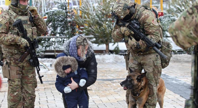 Mi történik? Gigantikus razzia zajlik Kijev kormányzati negyedében