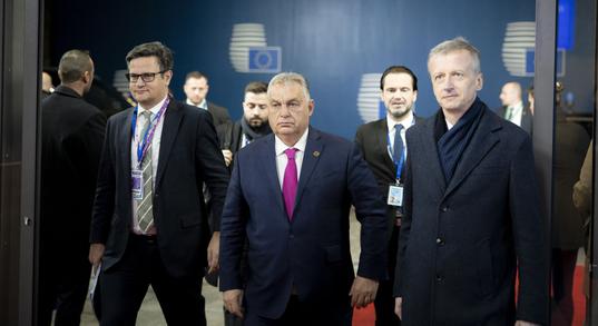 Orbán: A magyar gazdaság egy olyan bicikli, amit tekerni kell, különben eldől