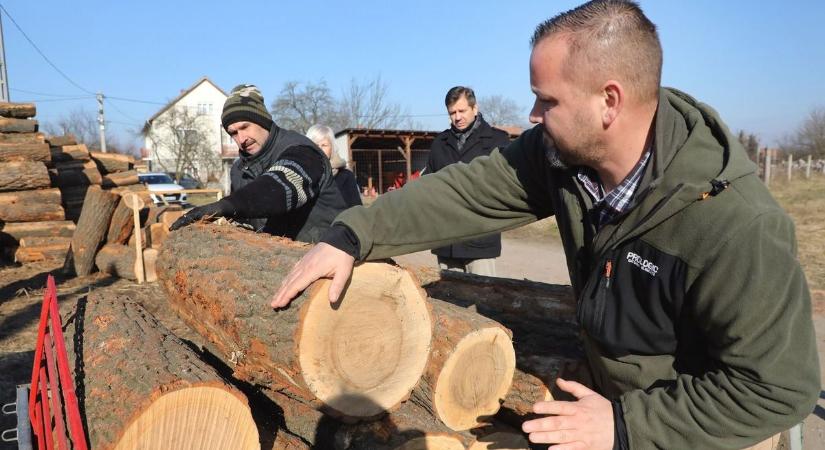 Nem jutott tűzifa támogatás? Sebaj, lesz más!