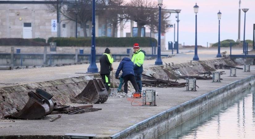 Lezárták a balatonfüredi mólót