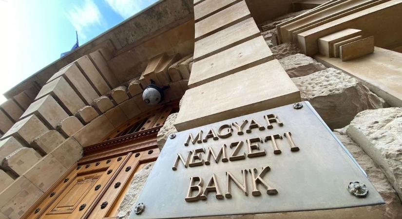 Kiadta előrejelzését a jegybank: ez vár a magyar gazdaságra 2025-ben