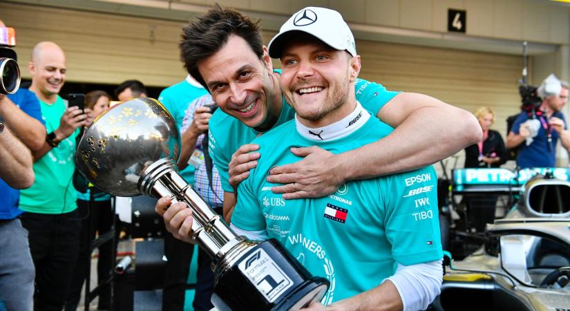 Bottas jövőre visszatér a Mercedeshez