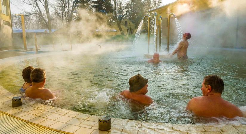 Szuper téli program: a teljes árú belépő töredékéért is élvezhetjük a hajdú-bihari gyógyvizet!