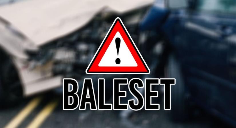 Baleset a határ közelében a 49-es főúton