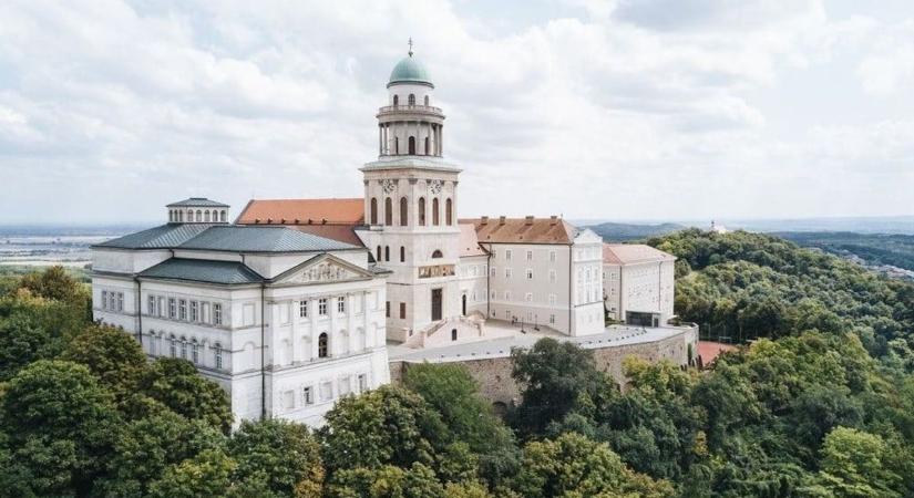 Vállalja a felelősséget az intézmény fenntartója