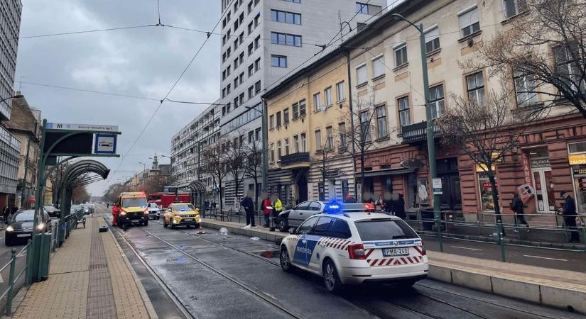 Elképesztően sok baleset történt pénteken az utakon