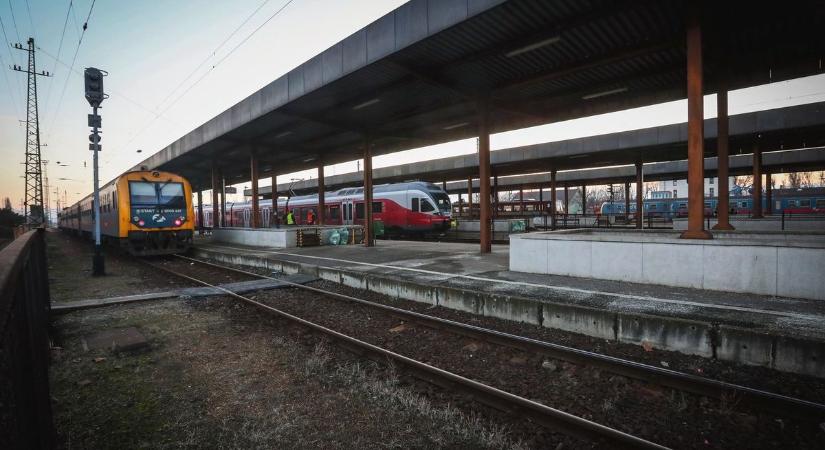 Rákos és Hatvan között vonatpótló buszok közlekednek