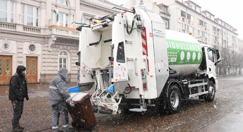 Mohu: így járnak a kukások karácsonykor