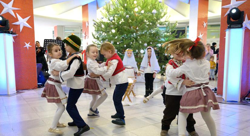 Kezdetét vette a karácsonyi szünet, a diákok januárban ülnek vissza a padokba