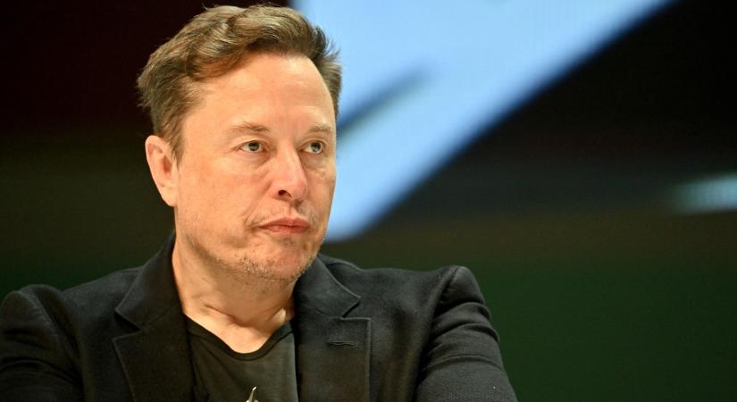 Inkopetens bolond, azonnal le kell mondania - írta posztjában Elon Musk a német kancellárról