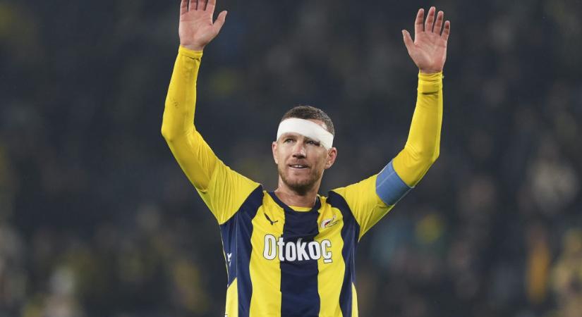 Ezredes lett a bosnyák válogatott és a Fenerbahce kapitánya, Edin Dzeko