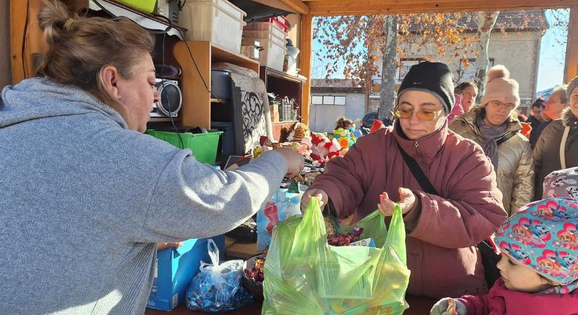 Rozália karácsonya: sírva köszönték meg neki a segítséget - galériával