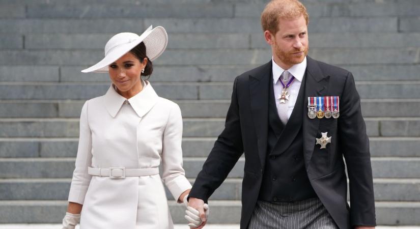 Megrázó oka van annak, hogy Harry herceg és Meghan Markle rejtegetik a gyerekeiket a nyilvánosság elől