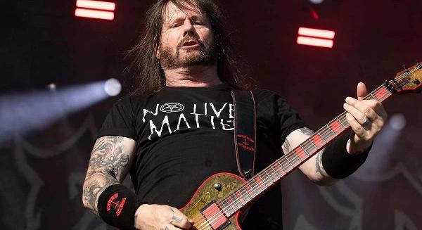 Gary Holt bevallotta, hogy titokban hallgatott glam metalt