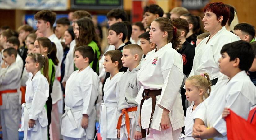 Shotokan Karate Liga: Egerben 16 arannyal zárták az évet a sportiskolások