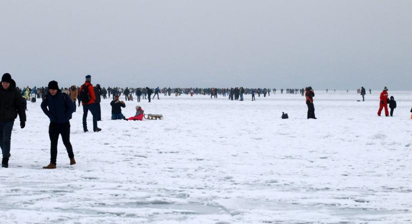 Balaton-átcsúszás: népszerű volt a sportrendezvény