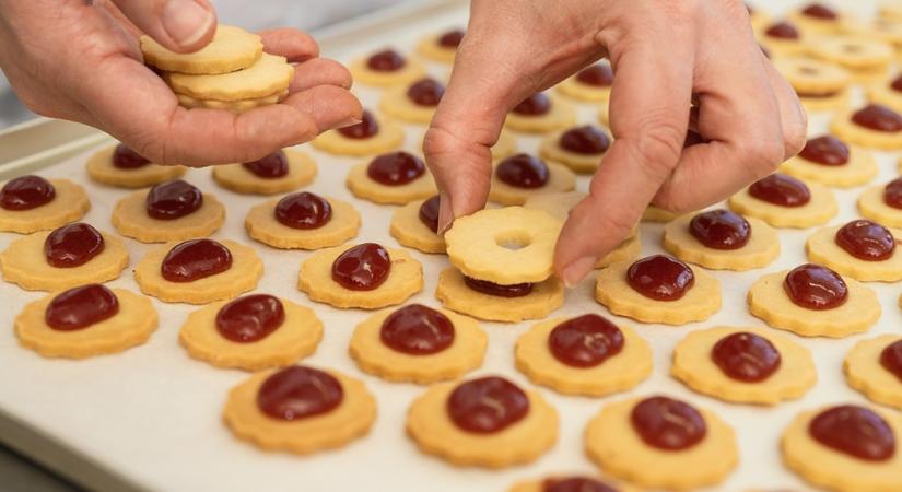 Így lesz tökéletesen puha és omlós a linzertésztád