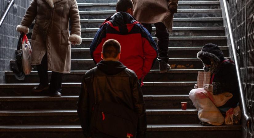 Akik varázslatot csempésznek a hajléktalanok életébe