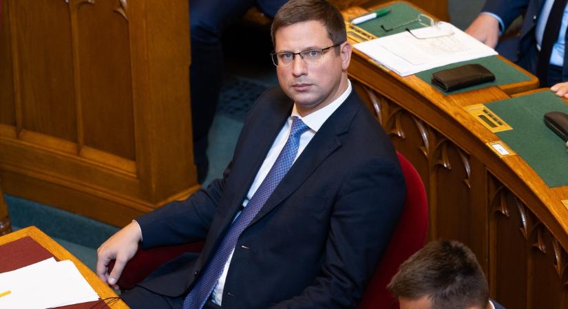 Gulyás Gergely megnősült, nagy lagzit tartottak a Várban