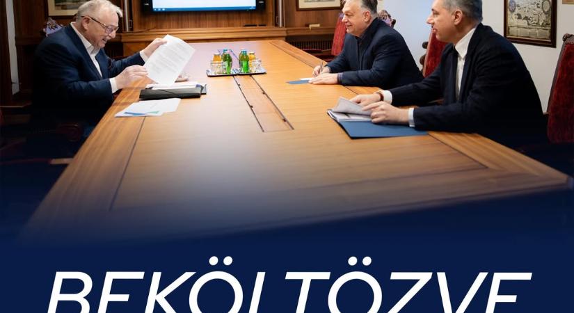 Orbán Viktor most posztolta: Beköltözve