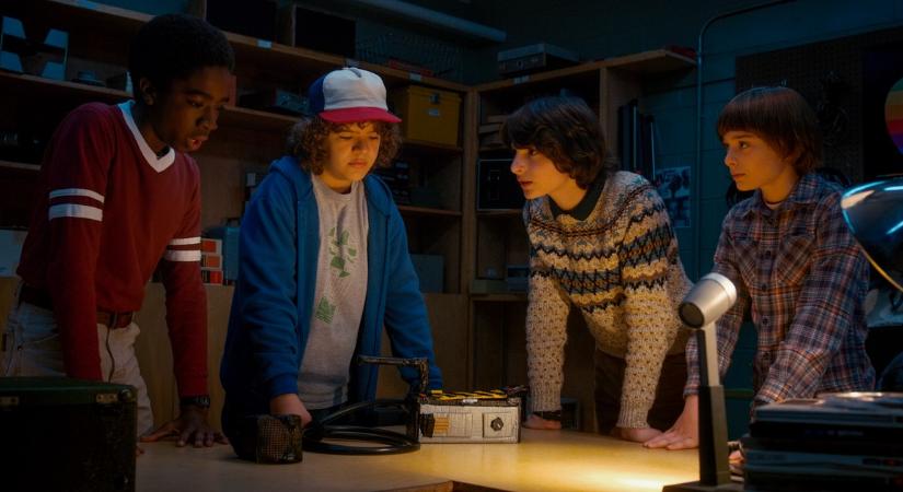 „A szemünk láttára nőttek fel” – közeledik a búcsú, befejezték a Stranger Things utolsó évadának forgatását - fotók