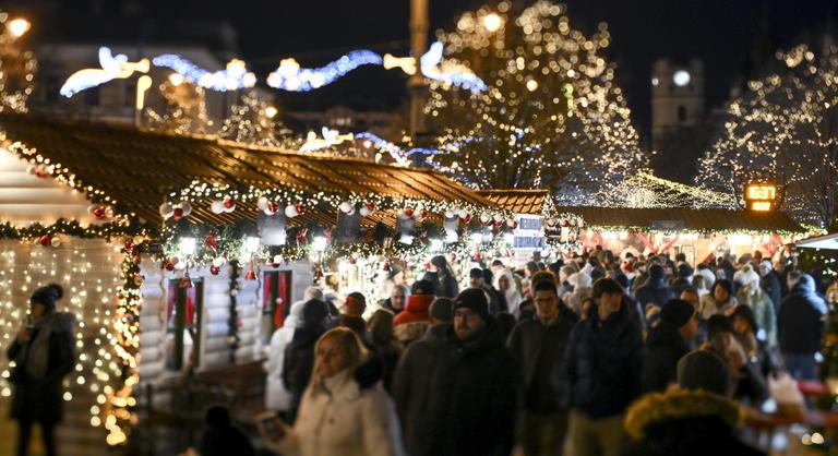 Összehasonlítottuk a pozsonyi és zágrábi karácsonyi vásárok árait a budapestiekével