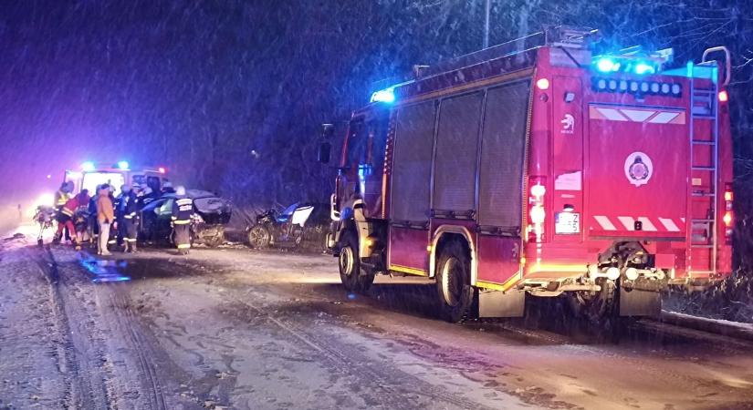 Két autó karambolozott Kiskunhalas és Soltvadkert között