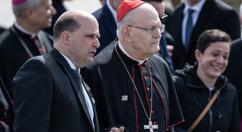 Erdő Péter bíboros karácsonyi üzenete: „Személyesen tudunk kommunikálni Istennel, és neki hatása van az emberiség sorsára”