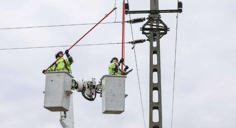 Sötétbe borult fél Kunhegyes karácsonyra, több helyen nincs fűtés, ételek is tönkrementek