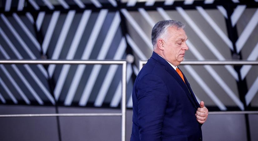 Orbán Viktor karácsonyi sorcserét rendelt el