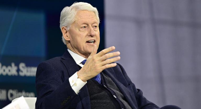 Elhagyhatta a kórházat Bill Clinton