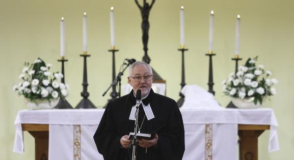 „Jézus a bűn, az erőszak és a zsarnokság felett a szeretet erejével győzedelmeskedett”