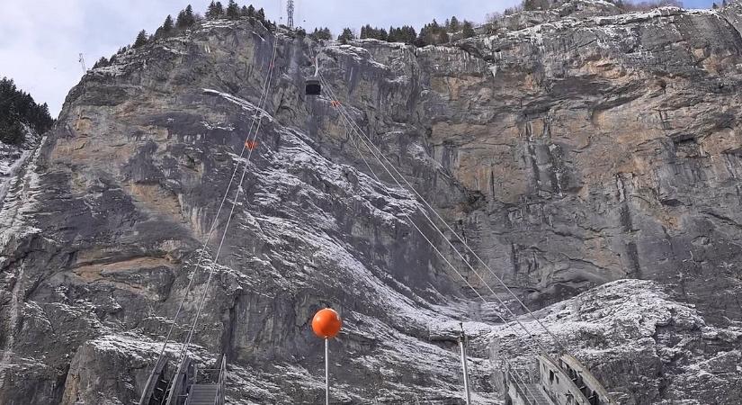 Videó: megnyitották minden idők legmeredekebb kötélpályáját