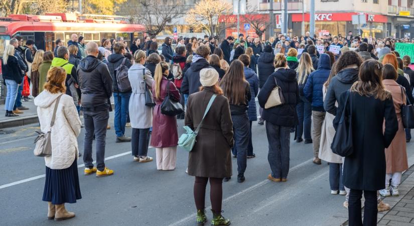 Áll a bál a szerb egyetemeken