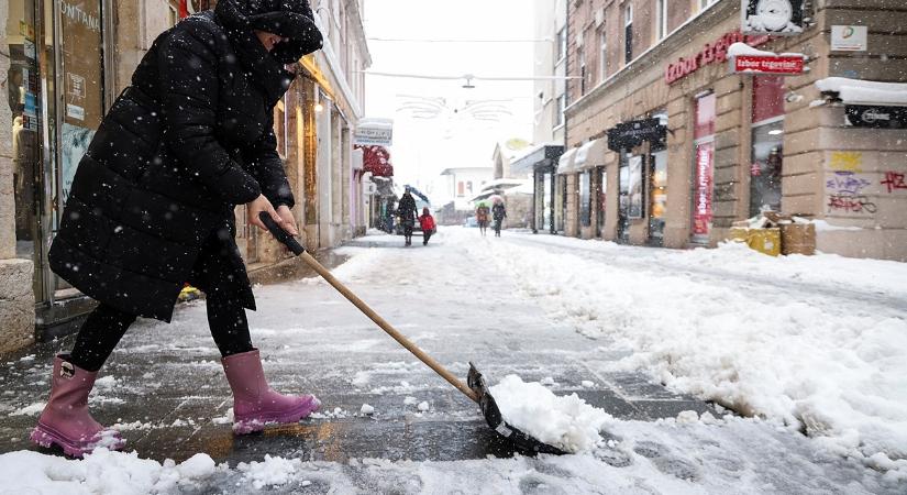 Lecsapott a hóvihar, sokan maradtak áram nélkül