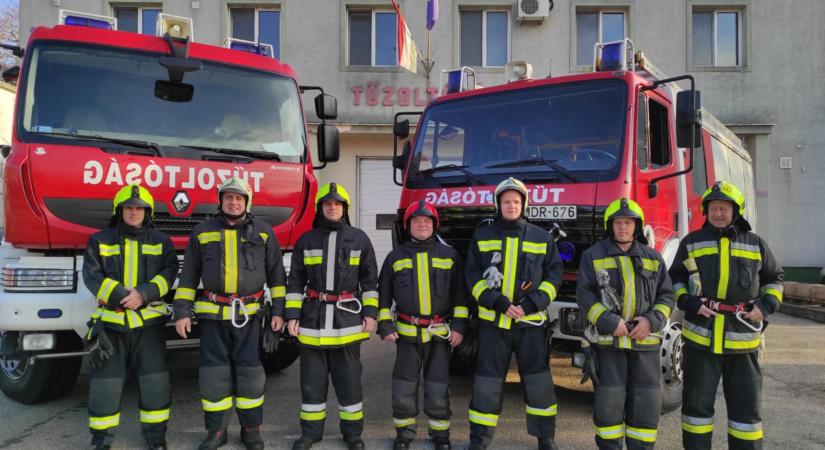 Több mint százötvenszer volt szükség a tűzoltók segítségére tegnap