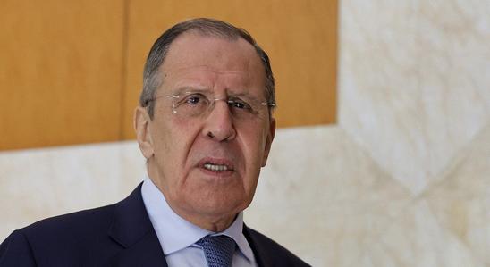 Lavrov szerint a tűzszünetnek nincs értelme, olyan békemegállapodás kell, amit lehetetlen megsérteni