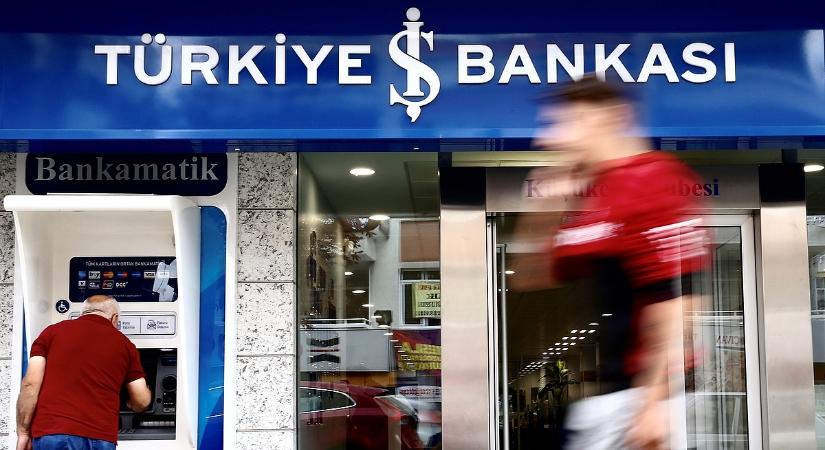 Meglepetés: 50 százalék alá ment a török jegybank