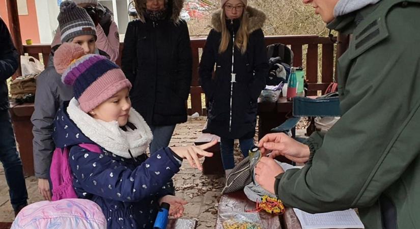 Ünnepi madárgyűrűzés a Zöld Tanyánál