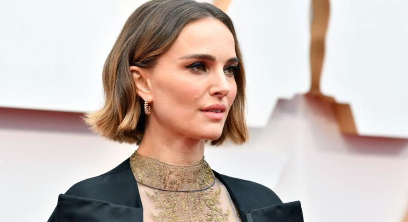 A 43 éves Natalie Portman bikiniben ünnepelte a karácsonyt – dögösebb, mint valaha