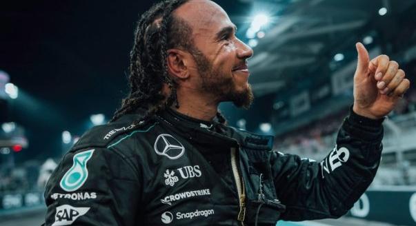 Hamilton és a MotoGP, Zhou és a Cadillac – pénteki F1-es hírek