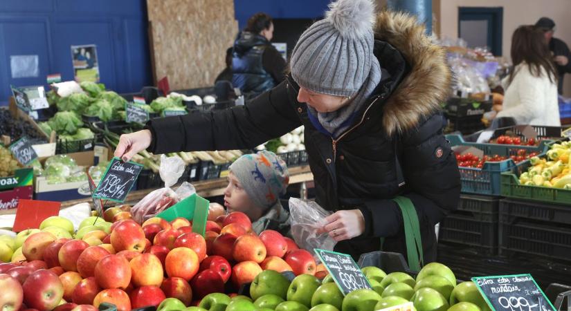 Az év utolsó pénteki napján is ellátogattunk a kaposvári piacra