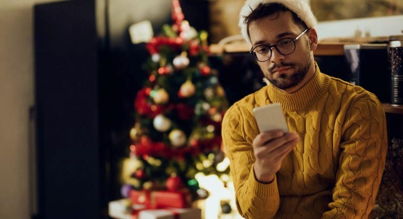 Nem csak az egyedül élők és nem csak az idősek hívják a lelki segélyvonalat az ünnepekkor