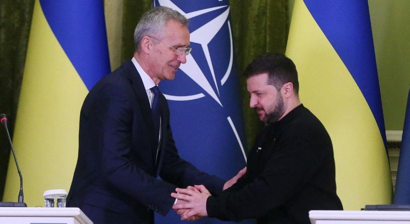 Durván beleszálltak a volt NATO-főtitkárba Zelenszkij miatt