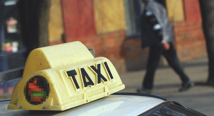 Egy taxis szilvesztere: sztorik a hátsó ülésről