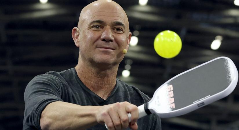 Dührohamot kapott és senki sem tudta leállítani: Andre Agassi őrjöngve esett neki a feleségének