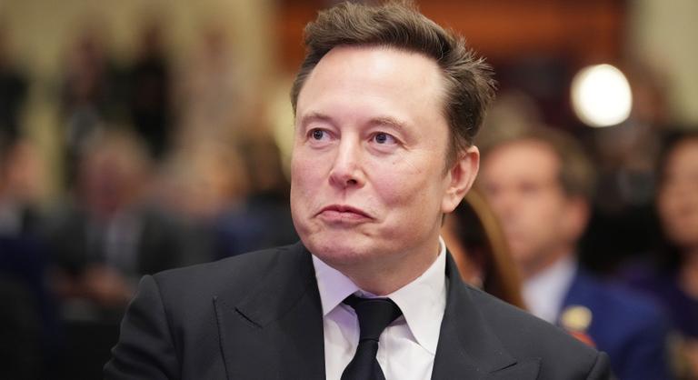 Elon Musk véleménycikkben kampányolt az AfD mellett, lemondott a mérvadó lap rovatvezetője