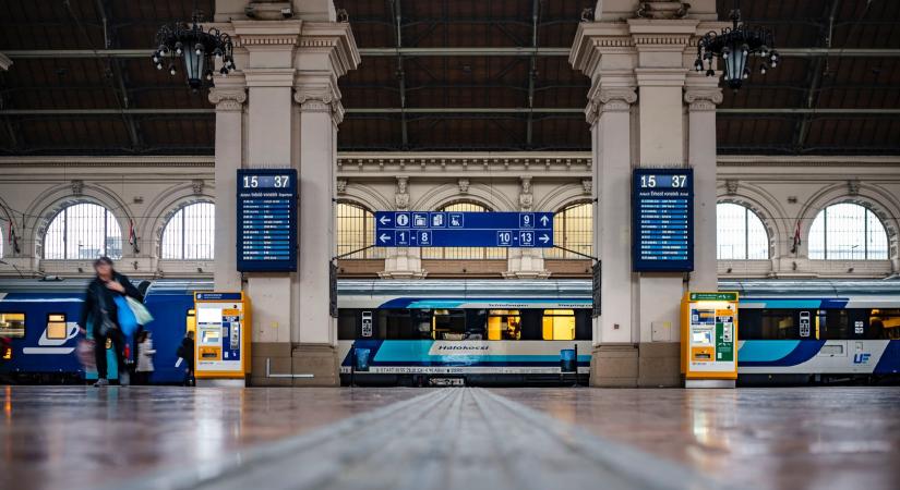 Egyre több támadás éri a jegyvizsgálókat, buszsofőröket