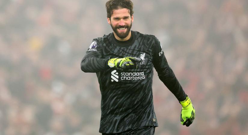 Alisson: ” A Liverpool tanult a tavalyi szezon hibáiból a trófeákért folytatott harcban”